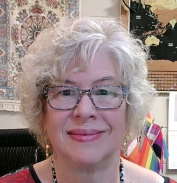 Barbara Van Der Pol headshot